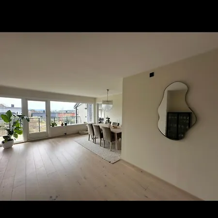 公寓 Stor Og Sentral Naer Lagunen 卑爾根